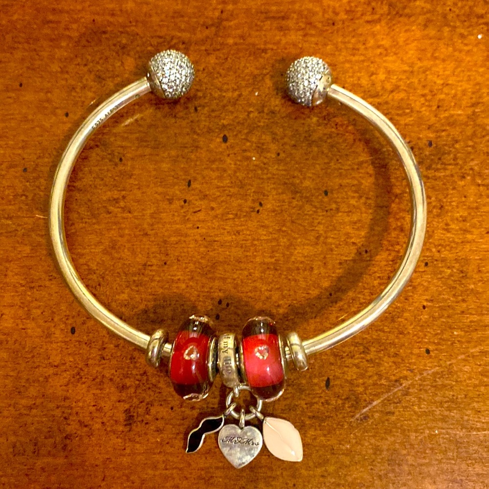 Pandora Beacelet